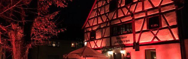 Architekturbeleuchtung beim Büchenbacher Weihnachtsmarkt